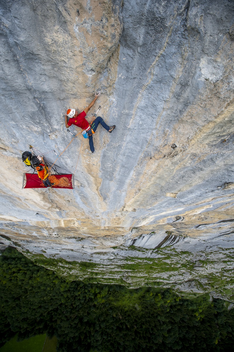 Lauterbrunnen "The Fly" Cedric Lachat and Tobias Suter © Guillaume Broust